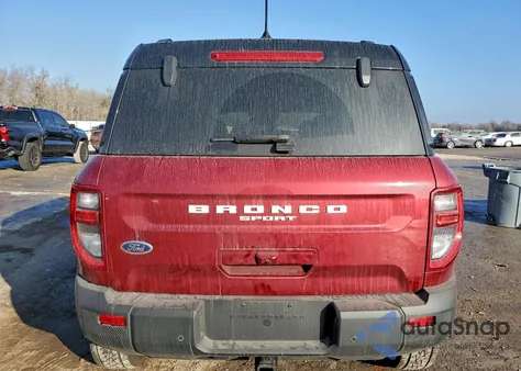 2025 Ford Bronco Sport Badlands z USA, uszkodzony, nr VIN 3FMCR9DA5SRE03948